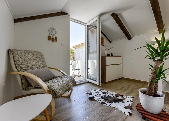 Apartment Yula *