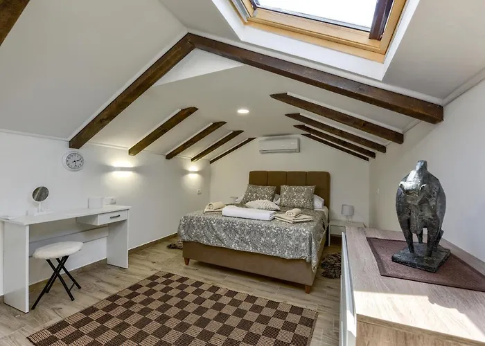 Apartamento Yula *